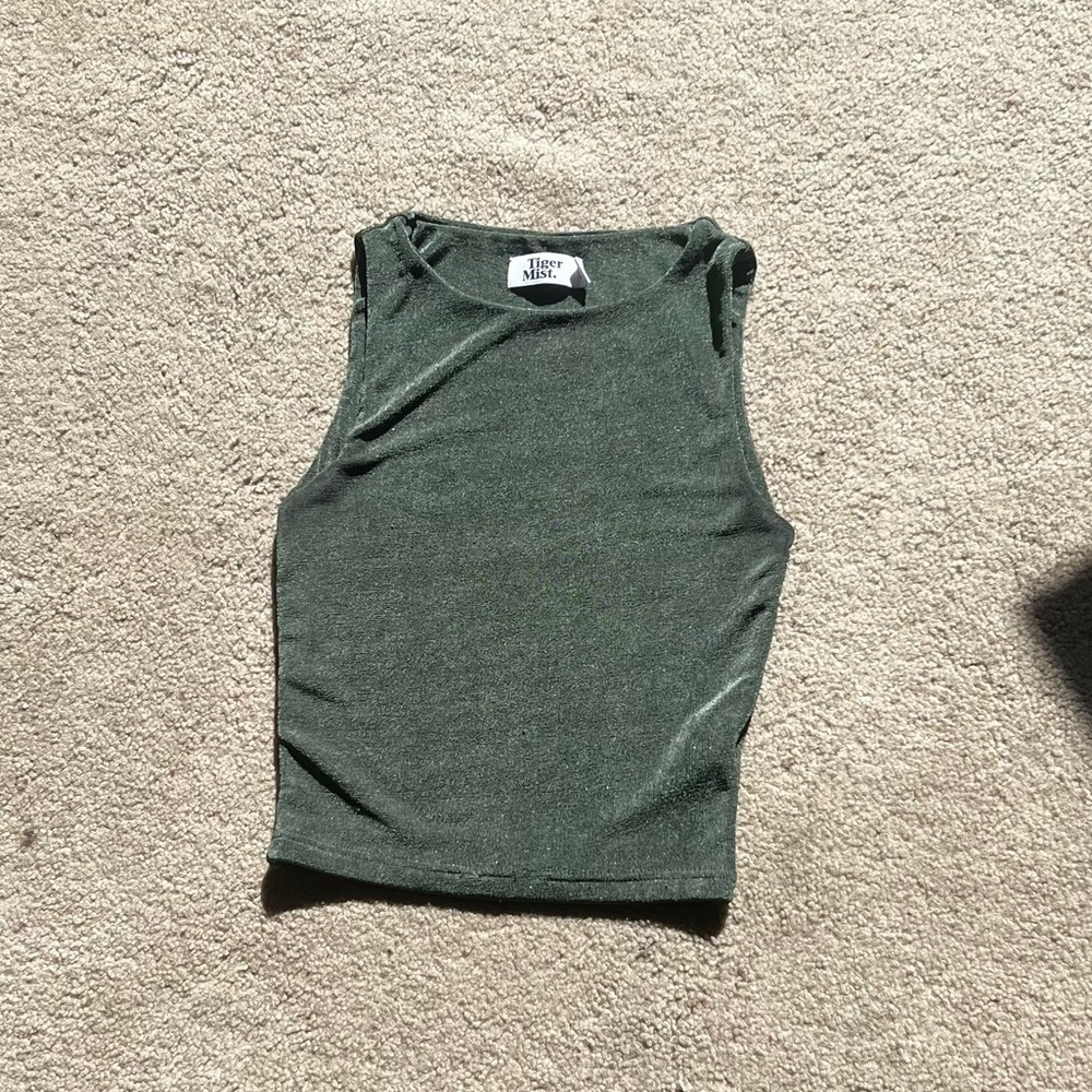 Women's Green Sleeveless Top